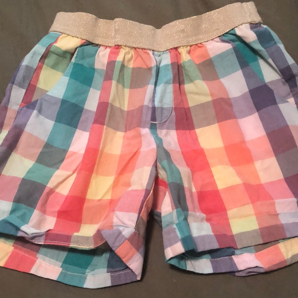 Super cute plaid shorts with gold waistband size large